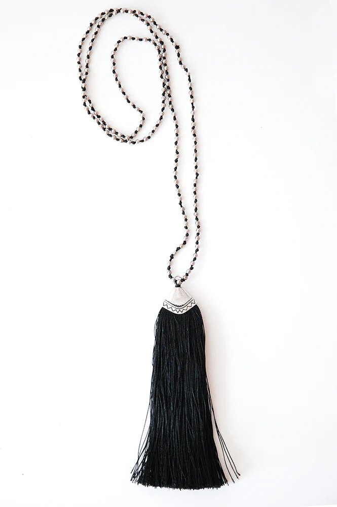 Tassel necklace black - Image 3