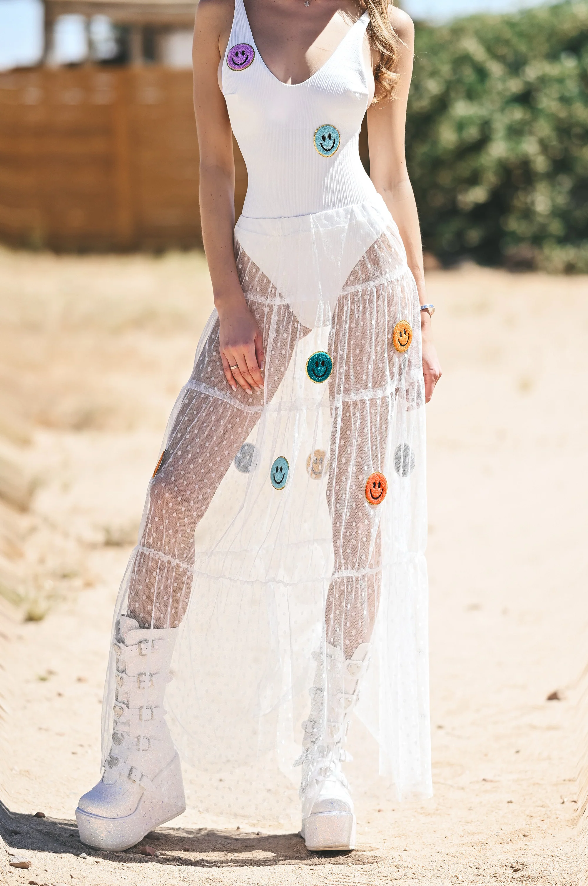 Valerie smile maxi skirt white - Image 8